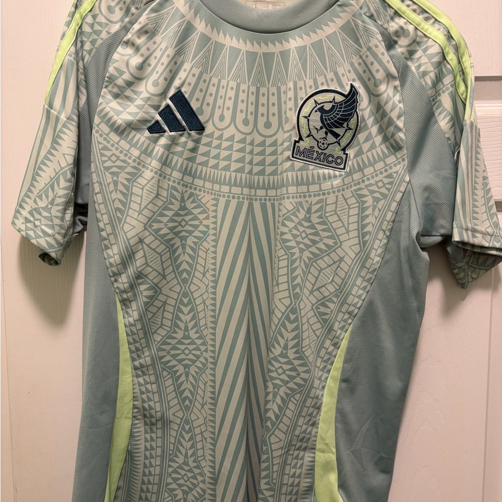Adidas Mexico Soccer Jersey with Geometric Design. Size L. Gently worn.